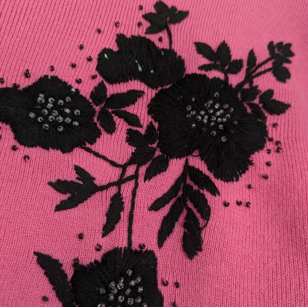 Vintage Designers‎ Originals Pink With Black Embroidered Floral Sweater - Picture 6 of 6